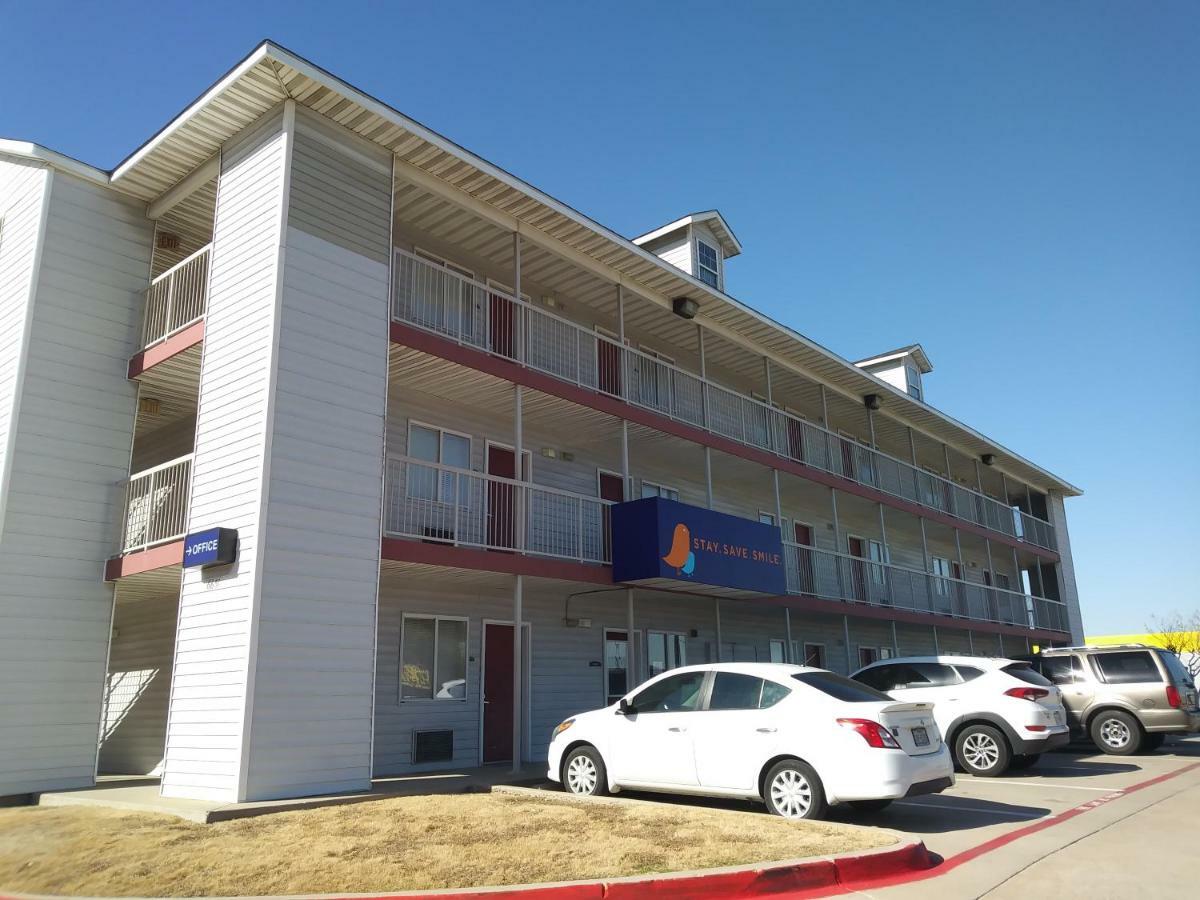 Intown Suites Extended Stay Dallas Tx - North Richland Hills Exterior photo